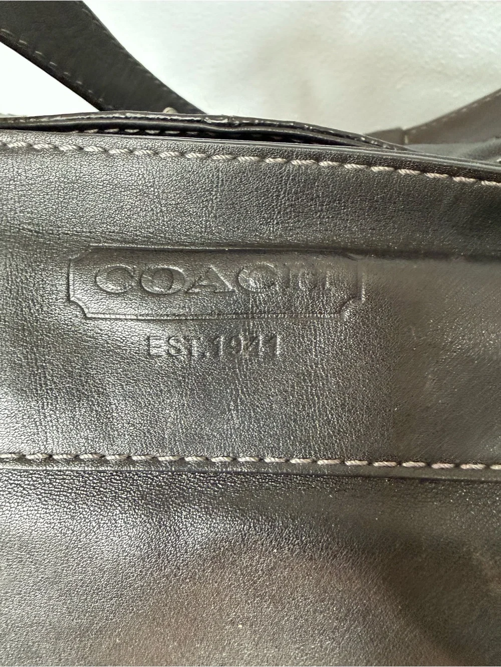 Vintage Coach Black Leather Shoulder Bag with Adjustable Strap